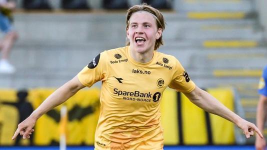 世界足球史上的重要改革（全球足坛的里程碑式变革）