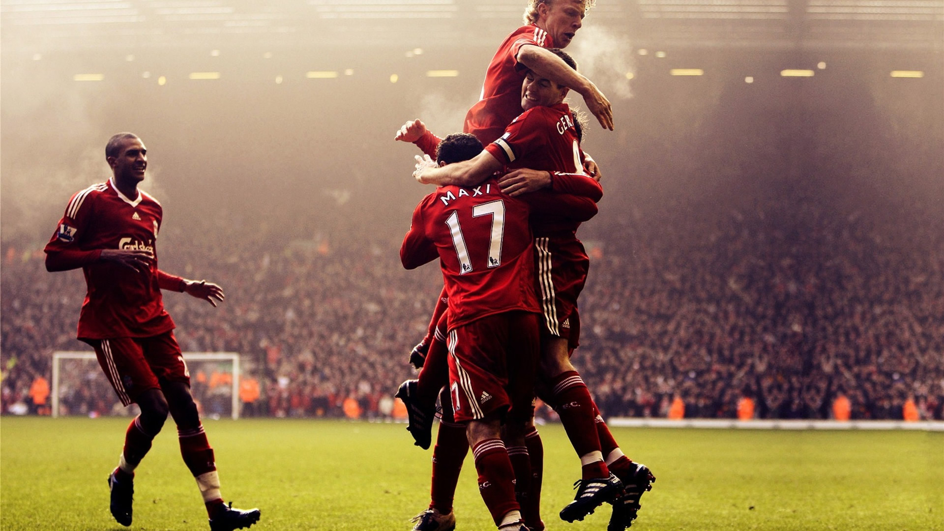 姆巴佩战旧主隔空施压 巴黎硬钢皇马挺进决赛（姆巴佩隔空向旧东家施压 巴黎强势抗衡皇马闯入决赛）