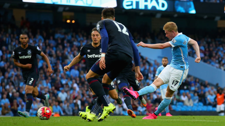 德劳伦蒂斯：现在取得的成就比肩马拉多纳？没有人能达到他的高度（德劳伦蒂斯：当下成绩能否比肩马拉多纳？他的高度无人可及）