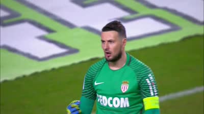 崛起！诺里斯打破了红牛和梅奔自10年起对世界冠军的垄断