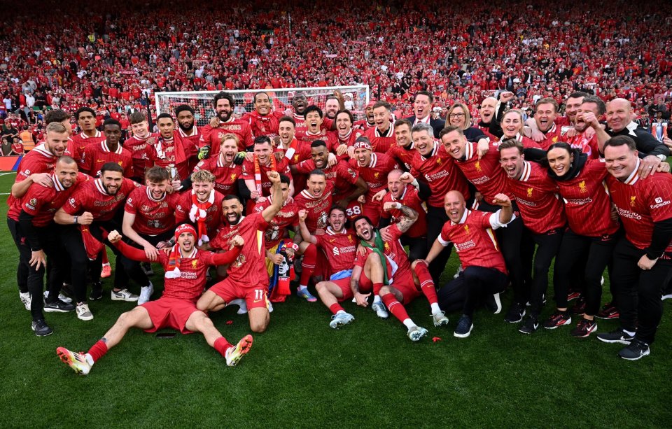 76人多点开花，半场狂轰11记三分得到69分